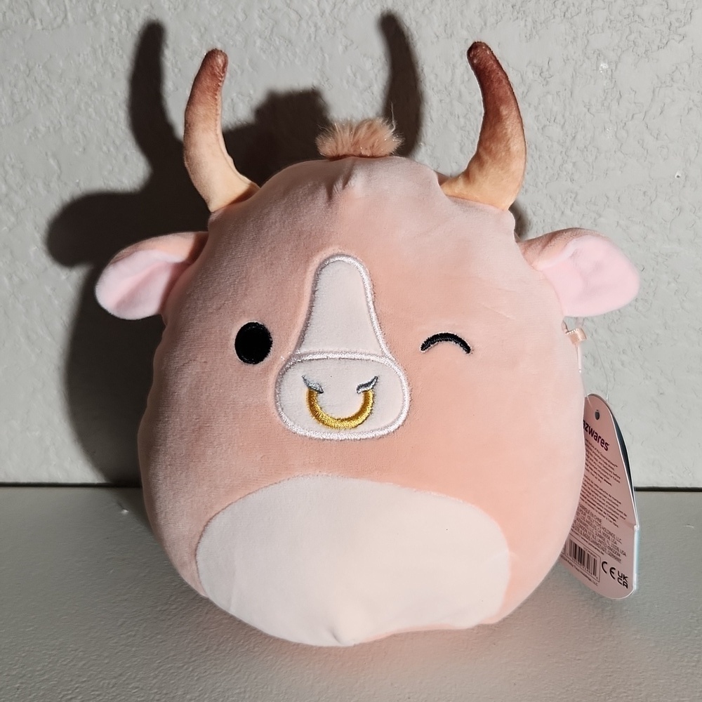 Squishmallow Howland Cow New